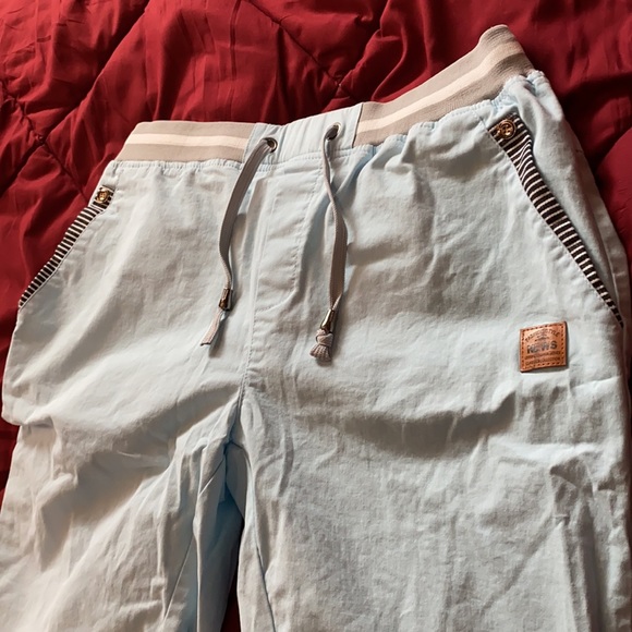 Men's Casual Classic Fit Drawstring Summer Shorts - Picture 2 of 5